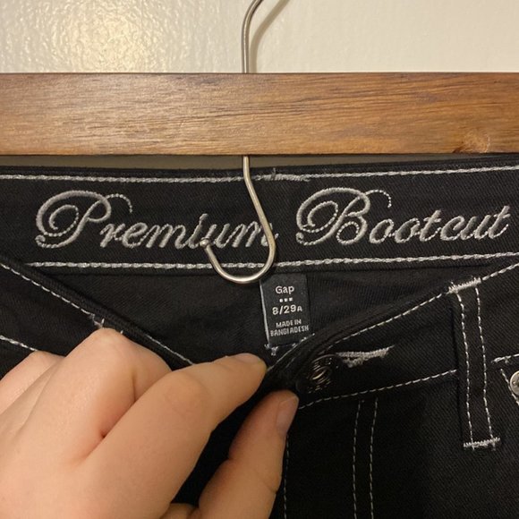 Gap Premium Bootcut Black Jeans - Picture 4 of 11